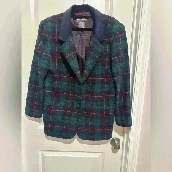 Size Medium Maurices Women's Green and Navy Jacket - Picture 1 of 4
